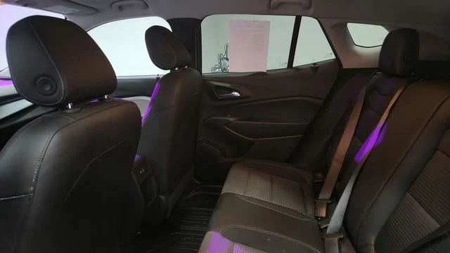 2024 Chevrolet Trax LT - Photo 18