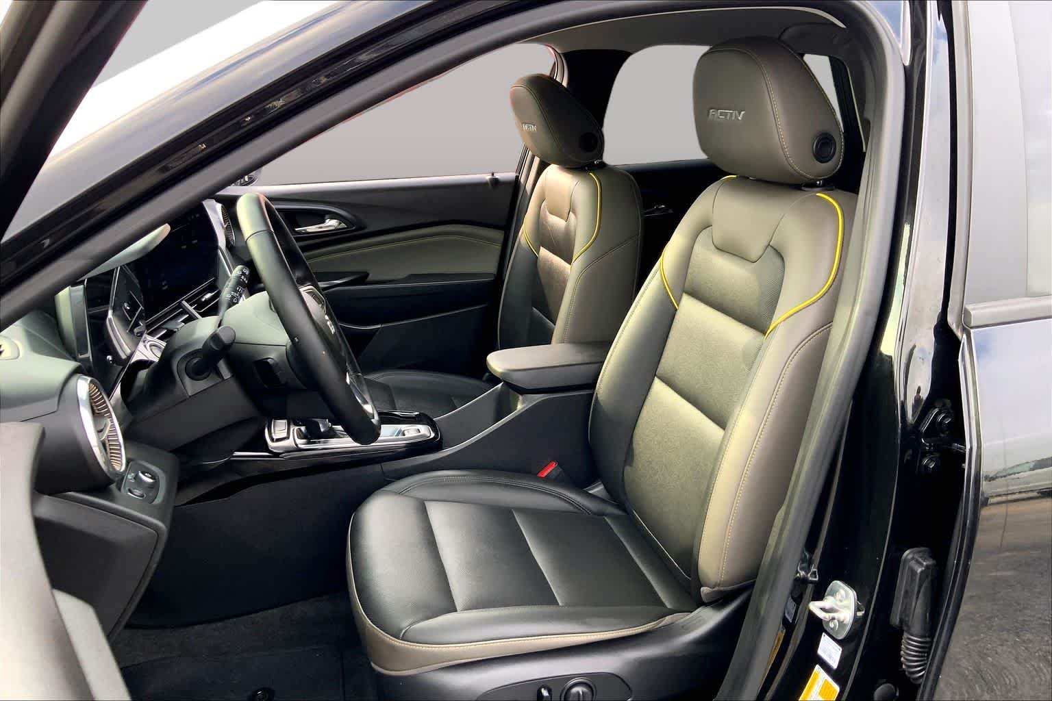 Used 2025 Mosaic Black Metallic Chevrolet ACTIV image 8