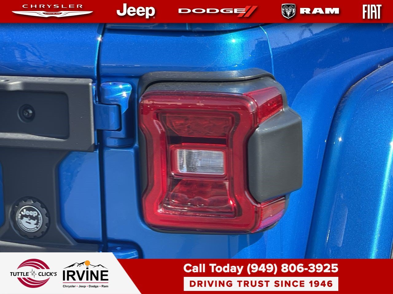 New 2026 Hydro Blue Pearl-Coat Exterior Paint Jeep Rubicon X image 9