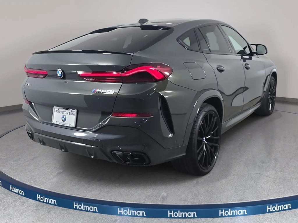 Used 2026 Dravit Grey Metallic BMW M60i image 5