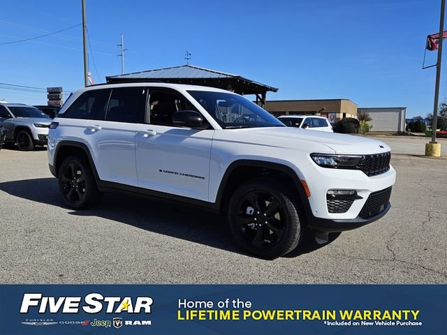 New 2025 Bright White Clear-Coat Exterior Paint Jeep Limited image 1
