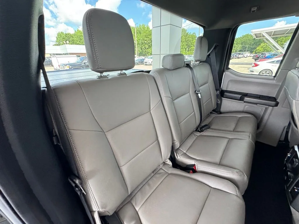 Used 2020 Silver Metallic Ford XLT image 24