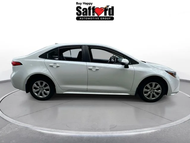 Used 2023 White Toyota LE image 4