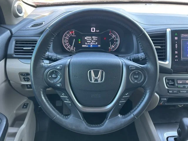Used 2016  Honda EX-L image 14