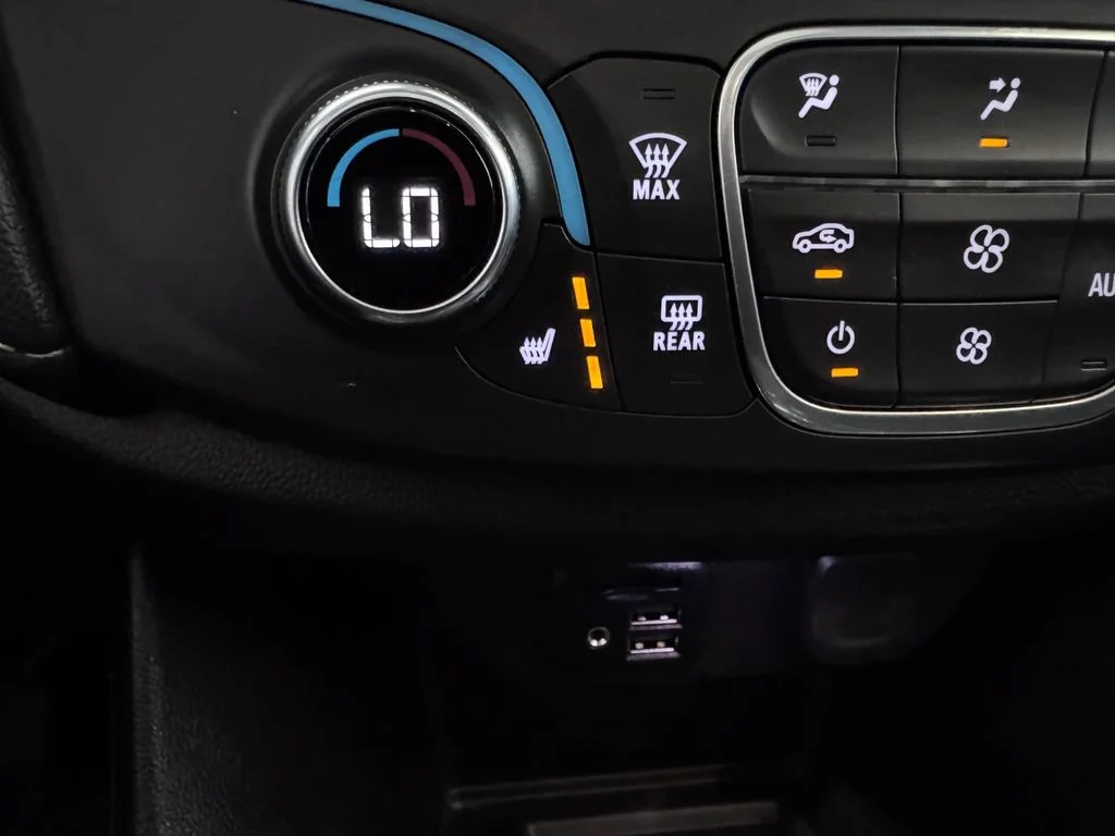 2023 Chevrolet Traverse 3LT - Photo 24
