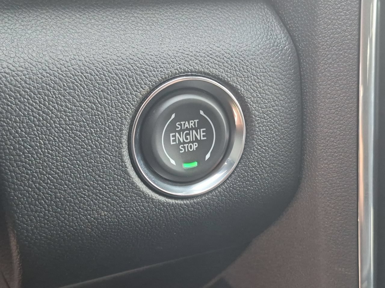 2026 GMC Acadia Elevation - Photo 17
