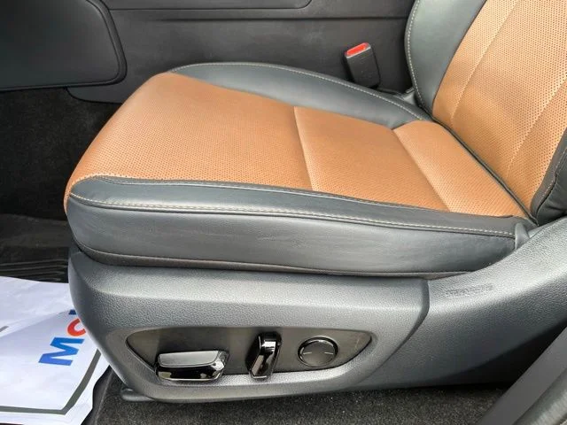 Used 2024 Gray Lexus 550 Premium+ image 16