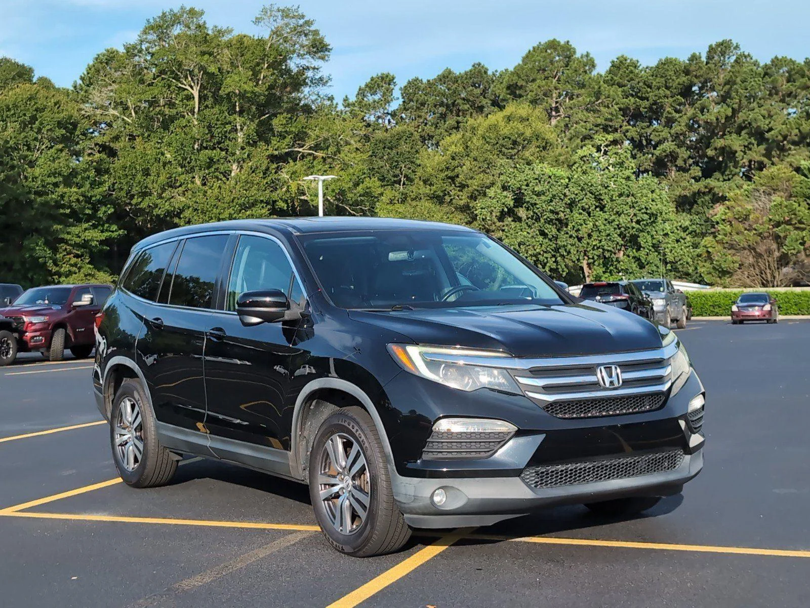 Used 2018 Crystal Black Pearl Honda EX-L image 9