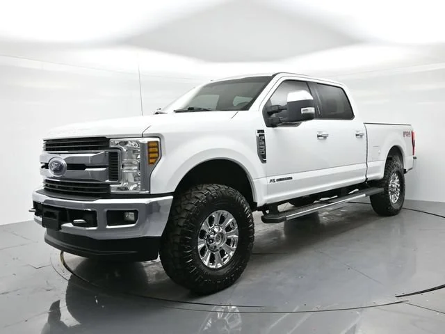 Used 2018 White Ford XL image 3