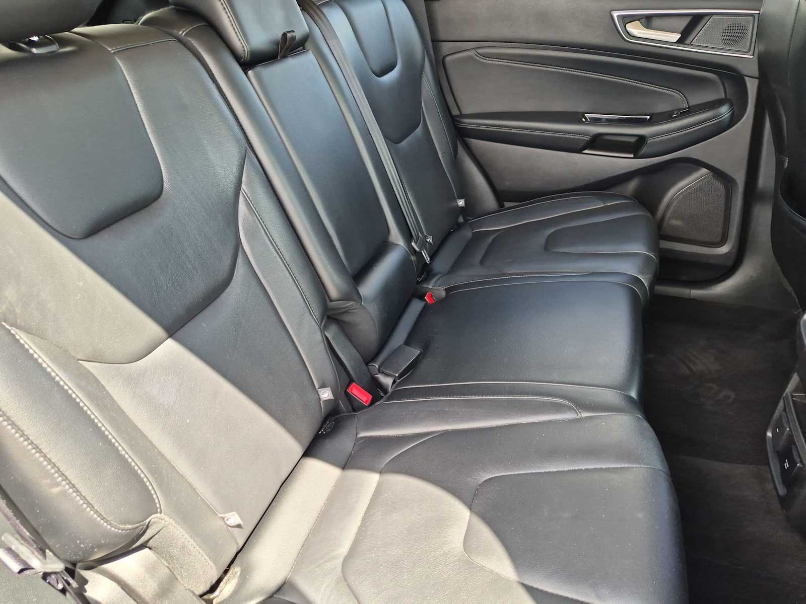 Used 2019 Magnetic Metallic Ford Titanium image 20