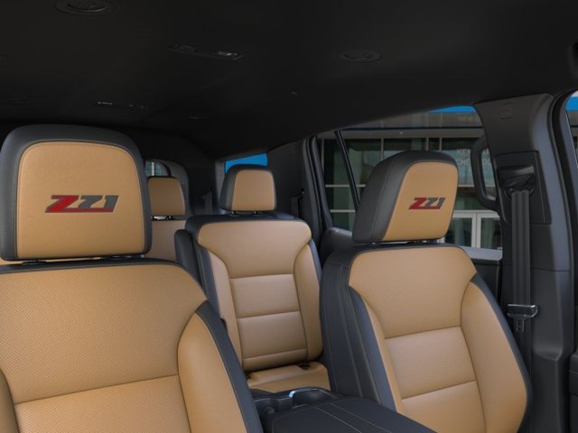 2027 Chevrolet Traverse Z71 - Photo 25