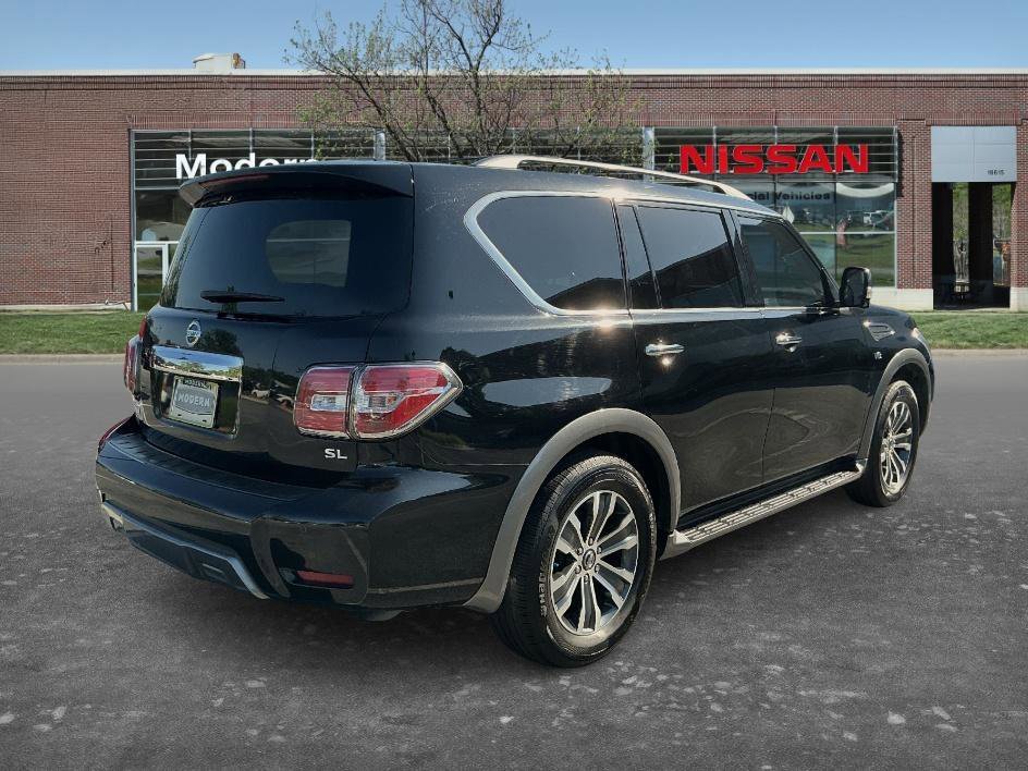 Used 2019 Super Black Nissan SL image 4