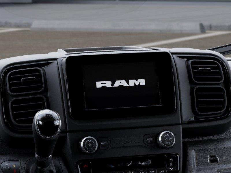 New 2026 Bright White Clear-Coat Exterior Paint RAM Tradesman image 18