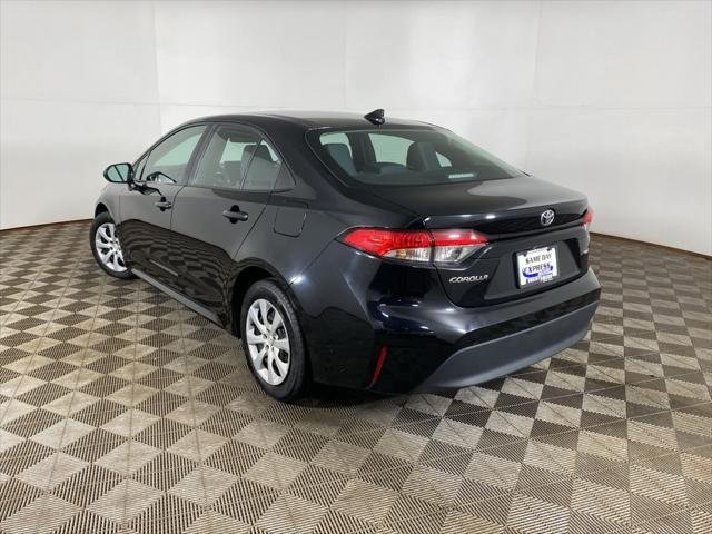 2023 Toyota Corolla LE - Photo 8