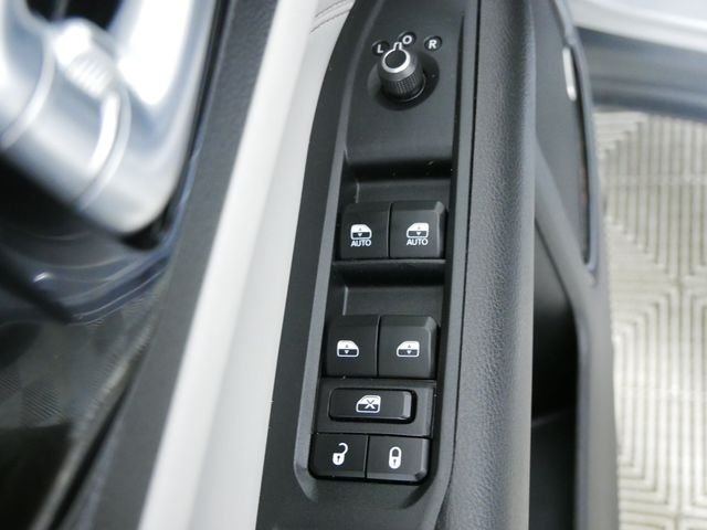 Certified Used 2023 Silver Jeep Limited image 20