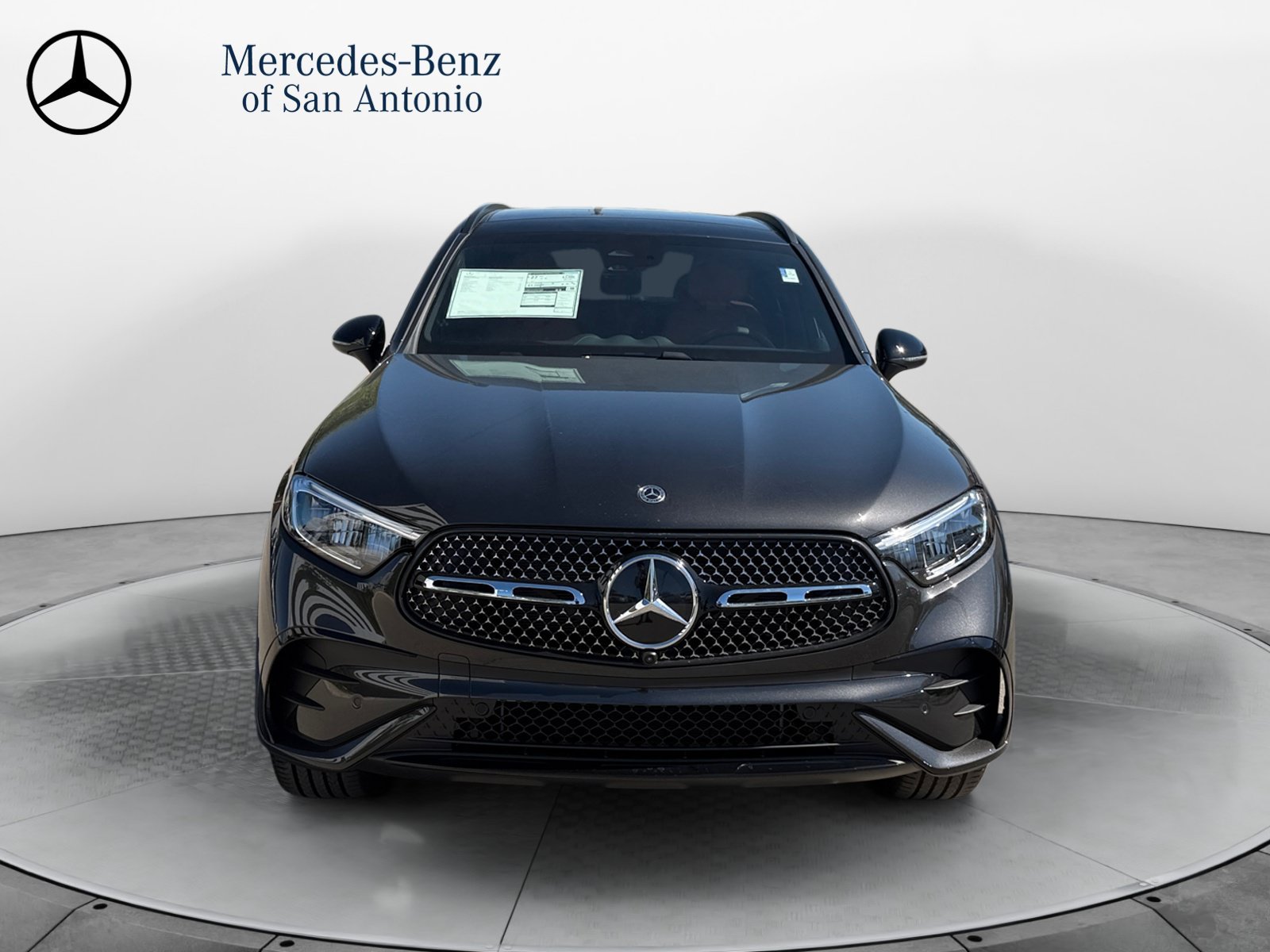 New 2027 Graphite Grey Metallic Mercedes-Benz GLC 300 image 27