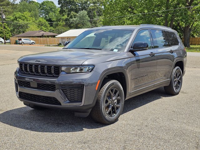 2026 Jeep Grand Cherokee L Laredo Altitude