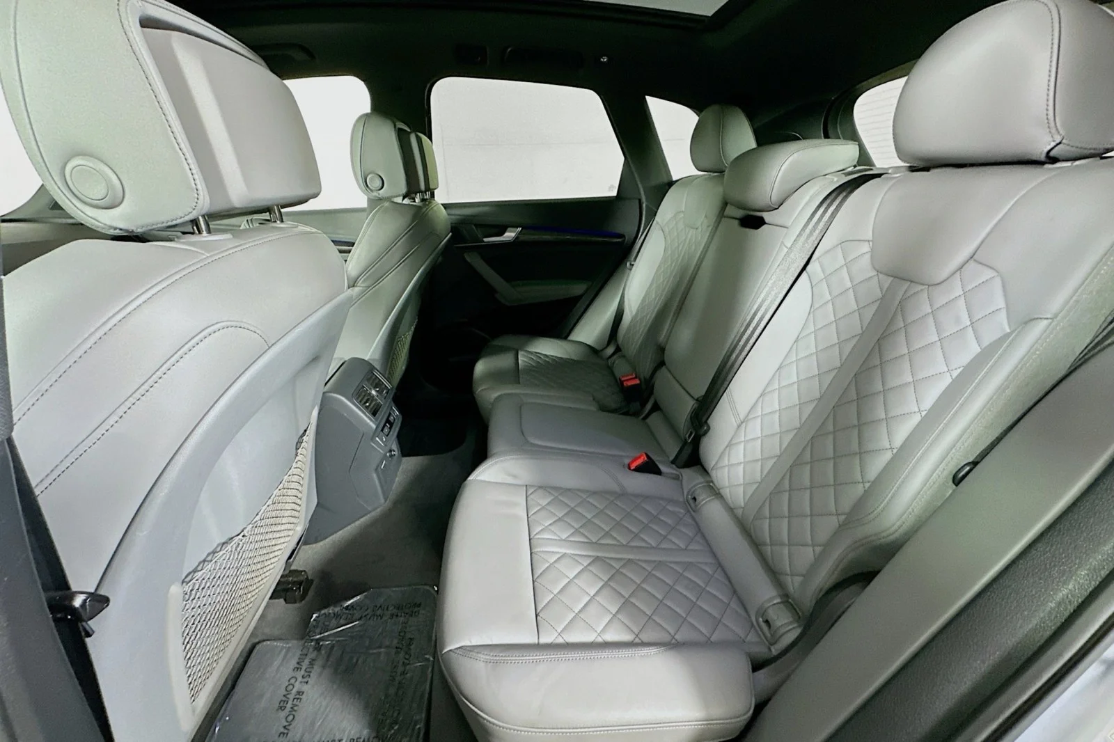Used 2023 Florett Silver Metallic Audi Prestige image 9