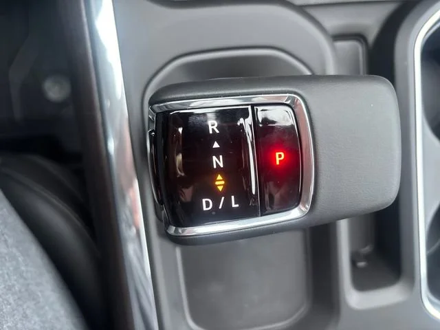 New 2026 Sterling Metallic GMC SLT image 25