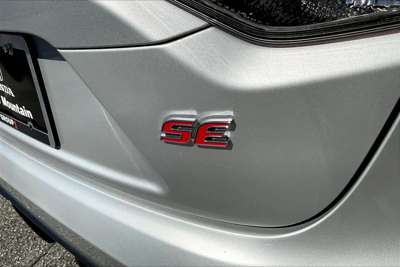 Used 2025 Classic Silver Metallic Toyota SE image 10