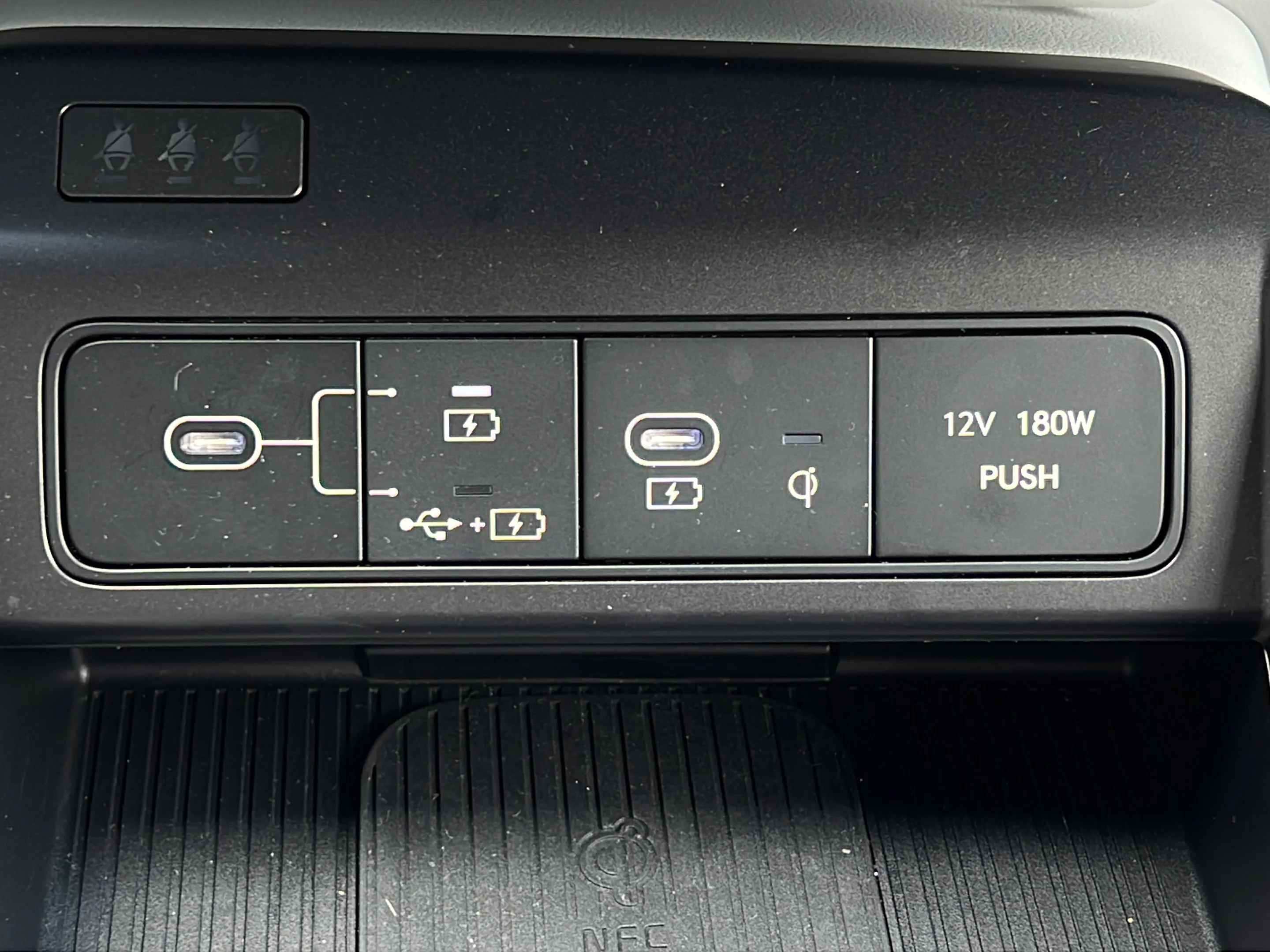 Used 2024 Mirage Green Hyundai Limited image 18
