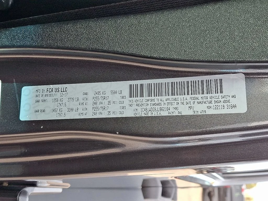 Used 2018 Gray Jeep Sport S 4x4 image 61