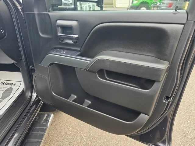 Used 2016 Gray Chevrolet LT image 22