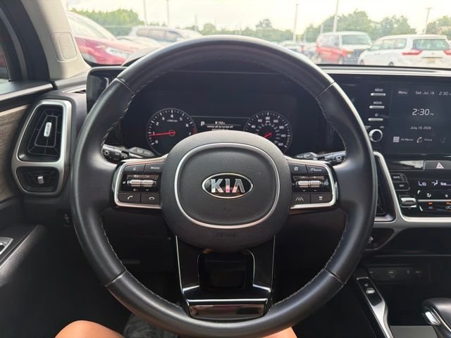 Used 2021 Silver Kia EX image 30