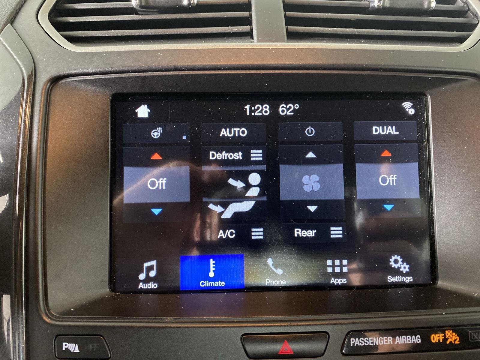 Used 2018 Ingot Silver Ford XLT image 19