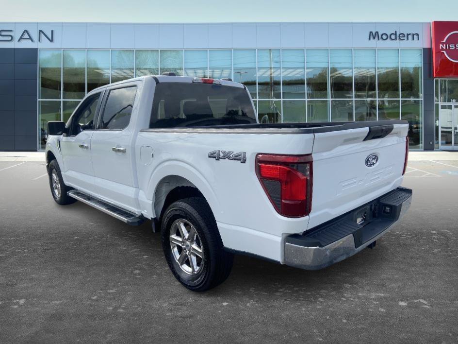 Used 2025 Oxford White Ford XLT image 7