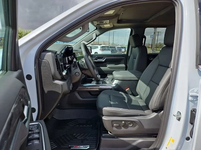 2026 Chevrolet Silverado 1500 LTZ - Photo 11