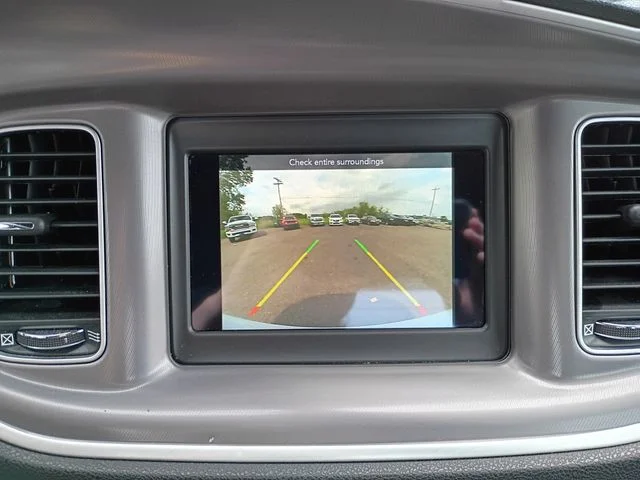 Used 2022 White Dodge SXT image 16