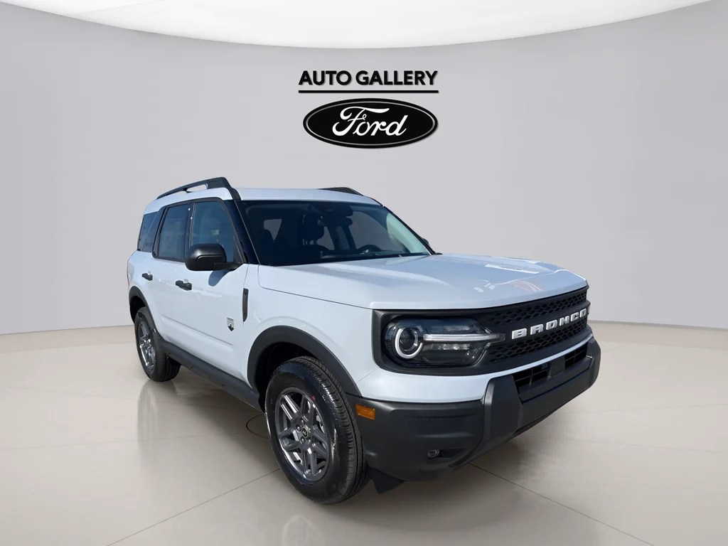 New 2026 Space White Metallic Ford Big Bend® image 3