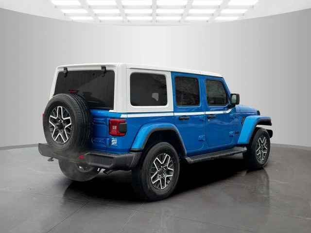 New 2026 Hydro Blue Pearl-Coat Exterior Paint Jeep Sahara image 7