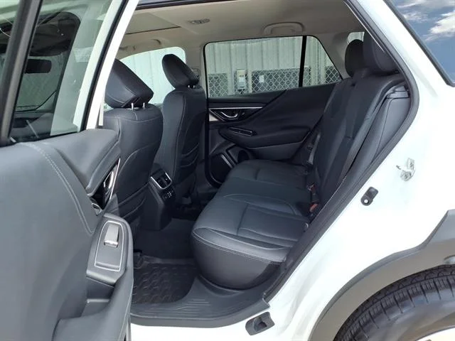 Used 2024 WHITE Subaru Limited image 17