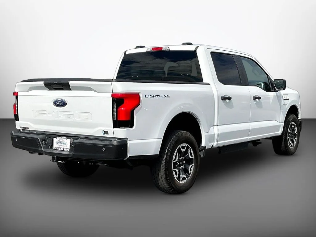Used 2023 Oxford White Ford Pro image 6