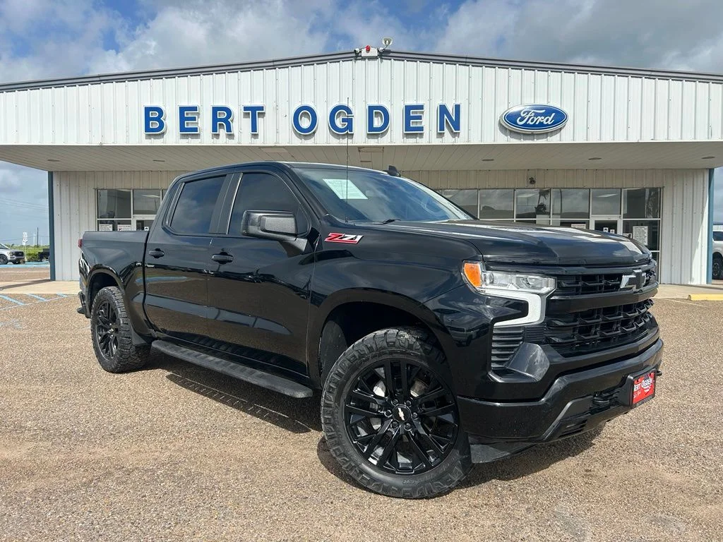 Used 2023 Black Chevrolet RST image 1