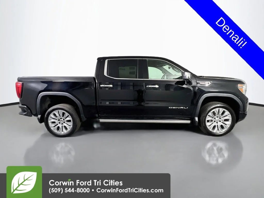 Used 2021 Onyx Black GMC Denali image 17