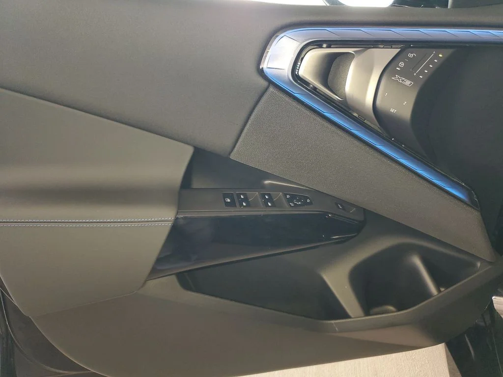 New 2026 Black Sapphire Metallic BMW 30 xDrive image 14