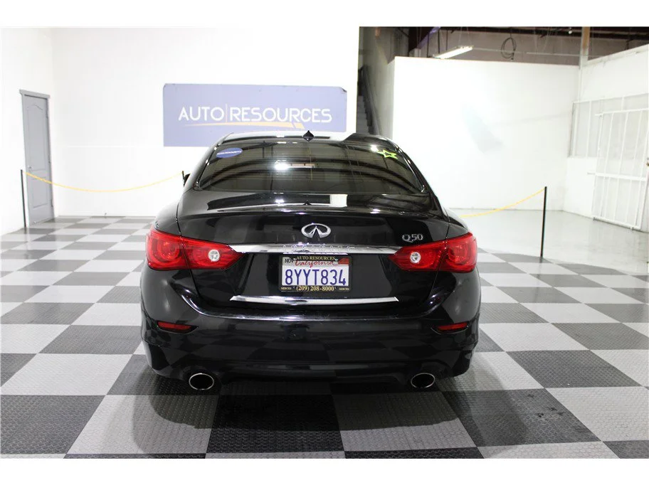 Used 2014 Black Obsidian INFINITI Premium image 5