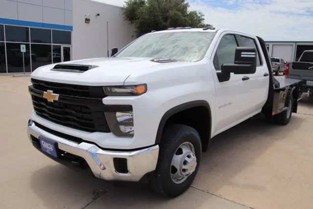 New 2026 Summit White Chevrolet Work Truck image 5