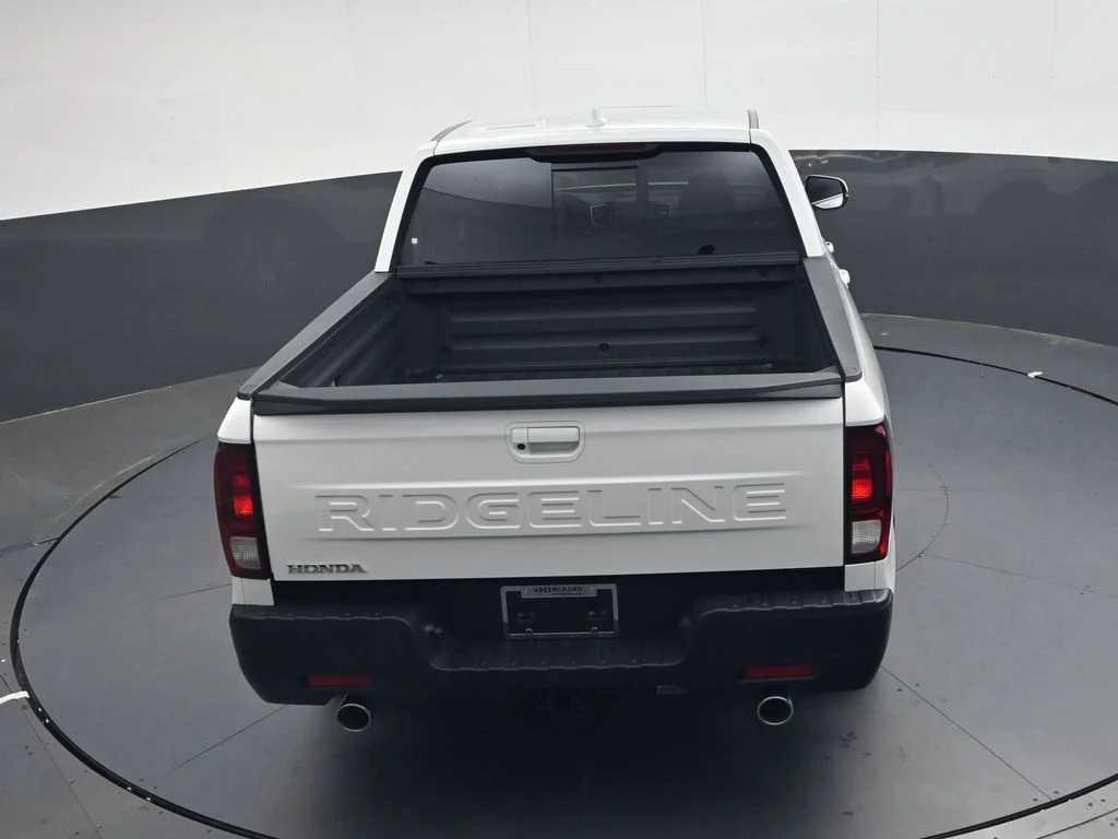 New 2026 Platinum White Pearl Honda RTL image 25
