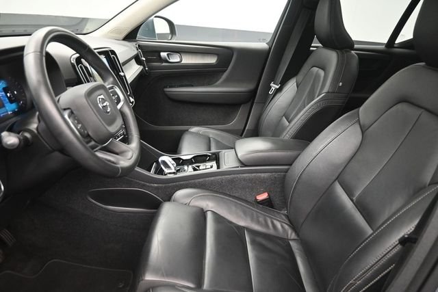 Used 2023  Volvo Ultimate image 9