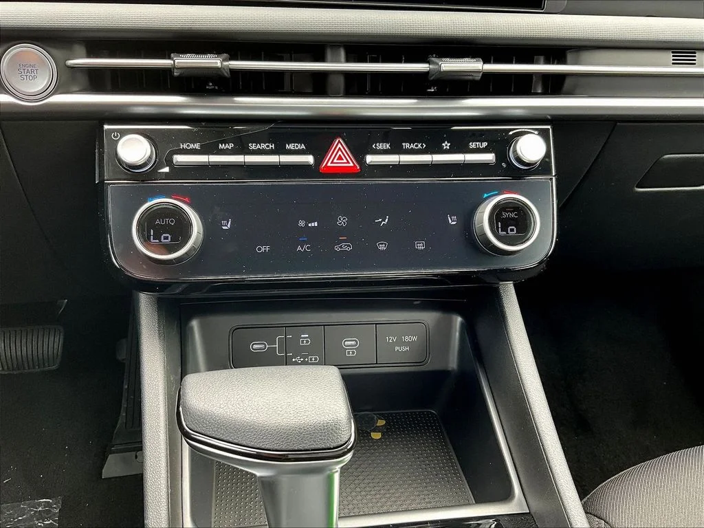 New 2026 White Hyundai SEL image 22