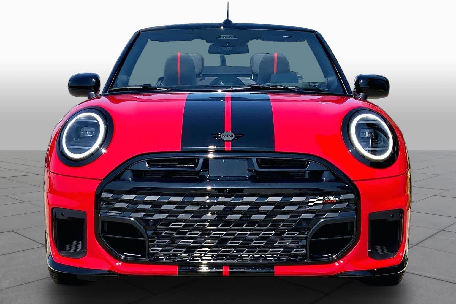 New 2026 Chili Red II MINI Iconic image 3
