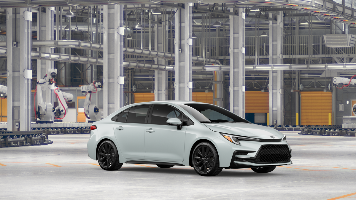 New 2026 Wind Chill Pearl Toyota Hybrid SE image 22