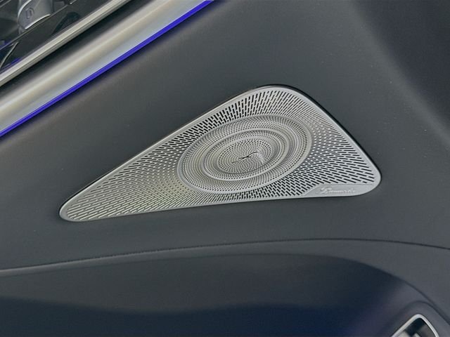 New 2026 MANUFAKTUR Moonlight White Metallic Mercedes-Benz S 580 image 19