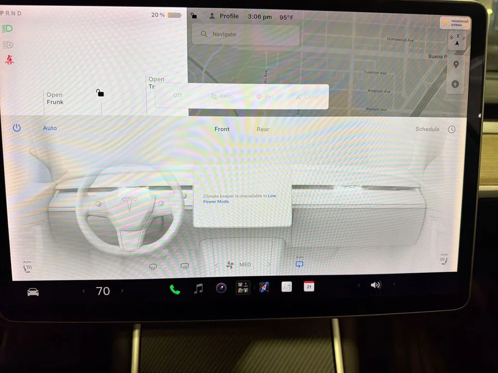 Used 2019 White Tesla Standard Range Plus image 17