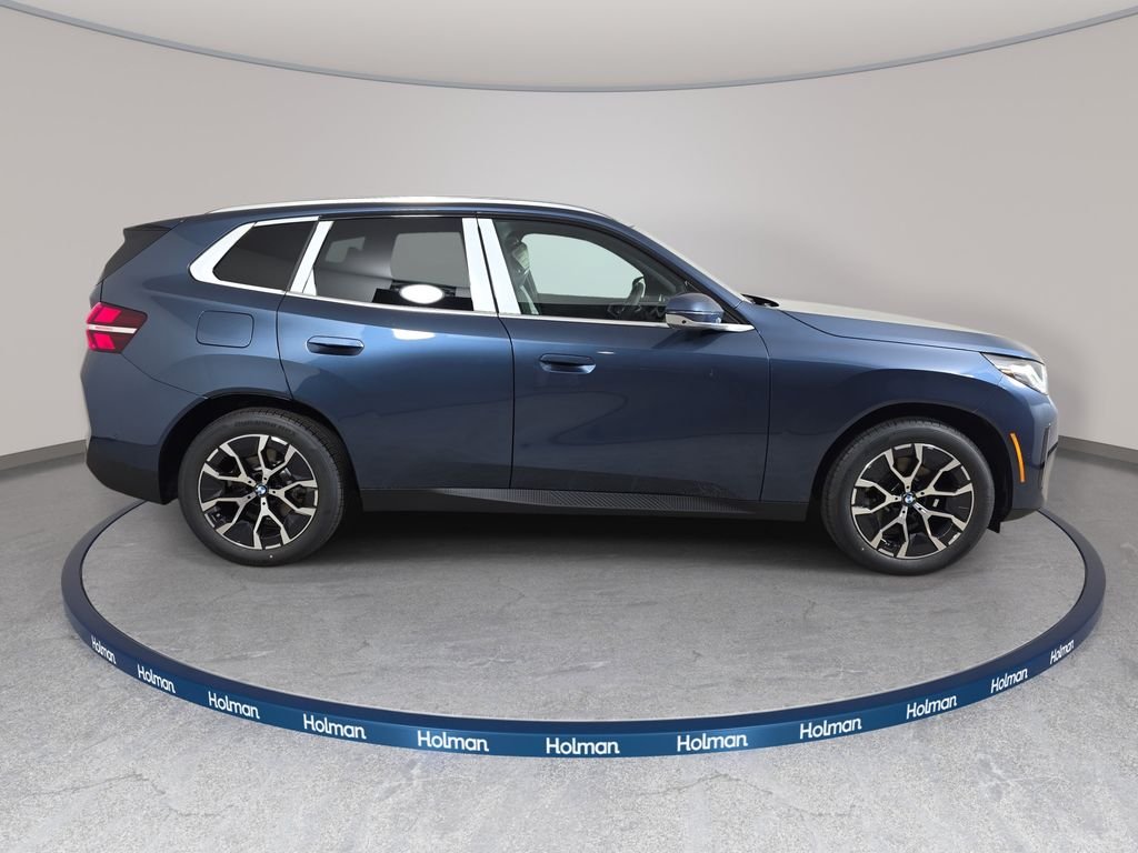 New 2026 Arctic Race Blue metallic BMW 30 xDrive image 4