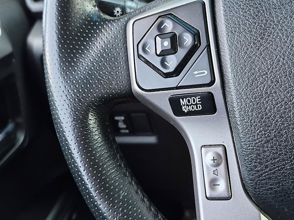 Used 2018 Magnetic Gray Metallic Toyota Limited image 17